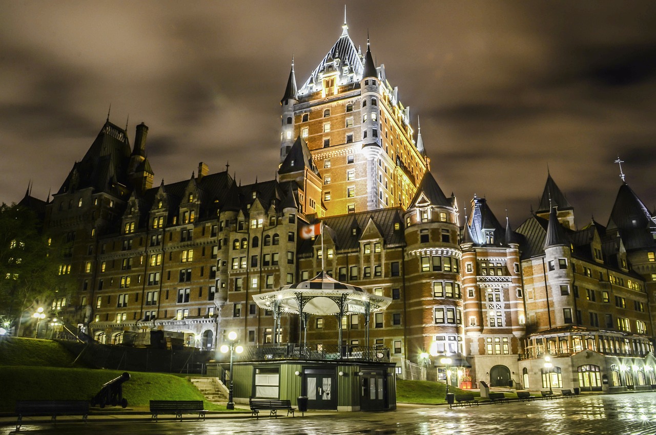 Weed Delivery in Québec City - Fairmont Le Château Frontenac